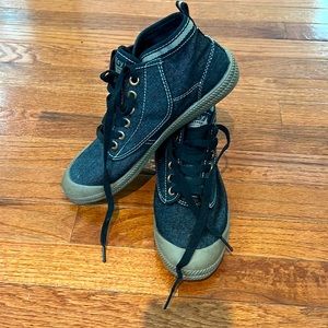 Volley High Leap Sneakers